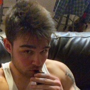 Meet your Posher, Dillon